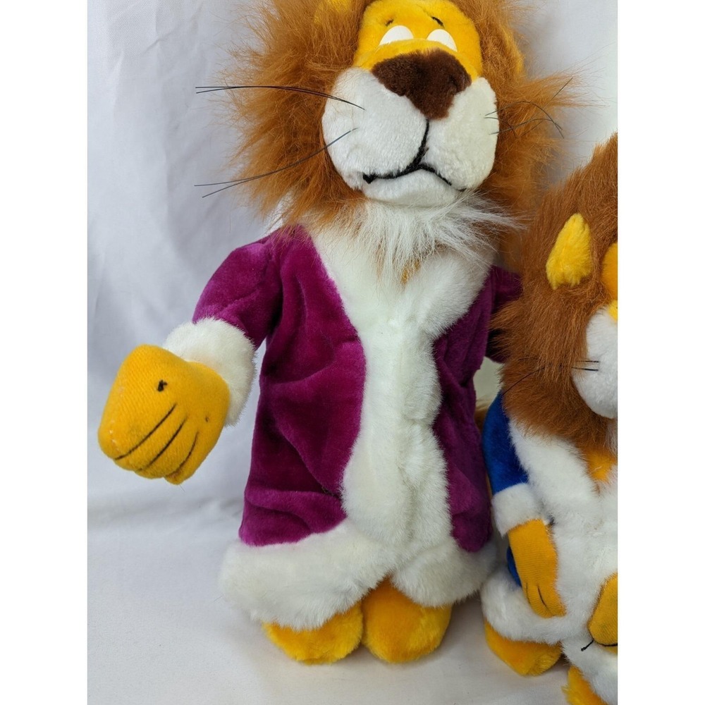 Liberty Toy Lion Plush Lot 16 12 Inch 1993 King the Jungle Crown Robe Stuffed - Picture 3 of 9